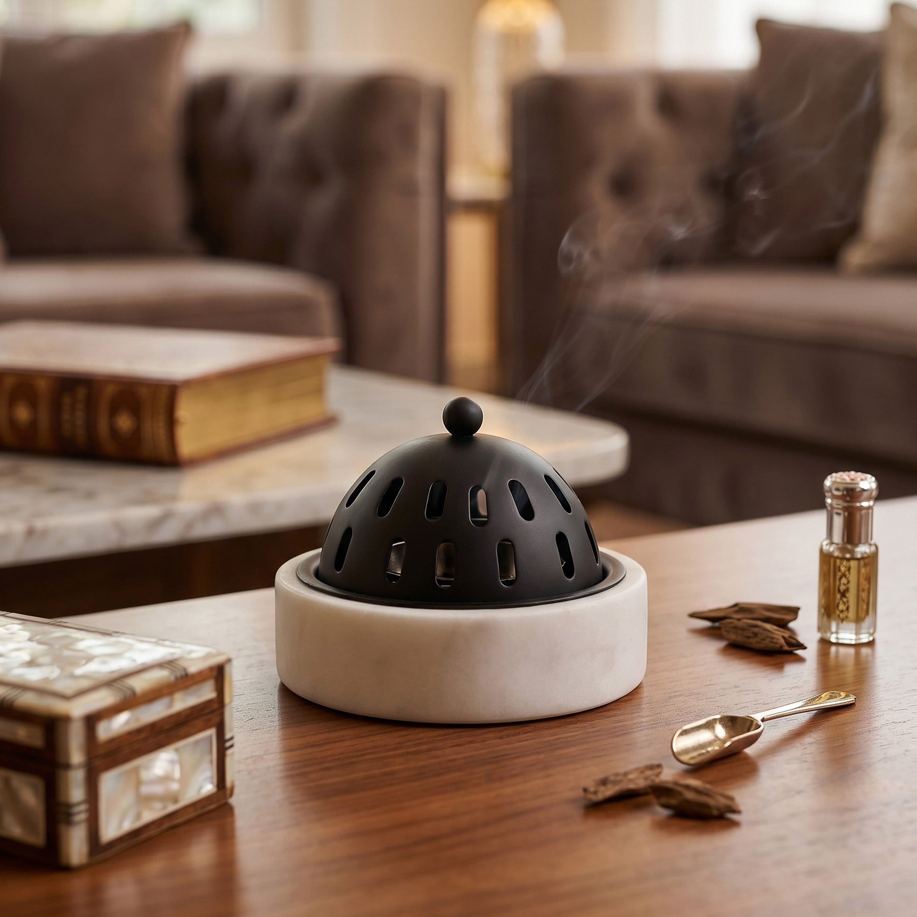 Sakina Oud burner