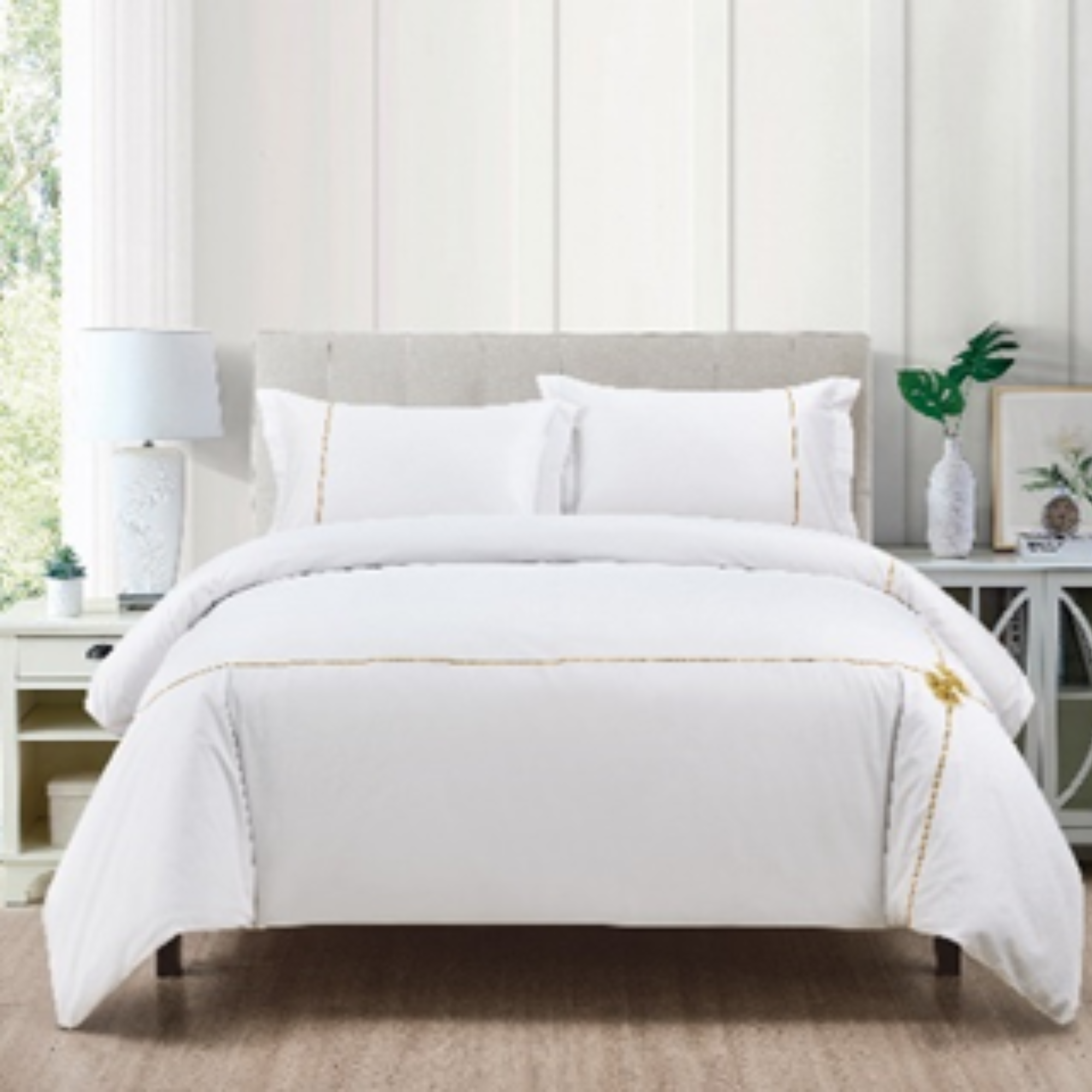 TH-E2022 ASTRAL Q Comforter Sets