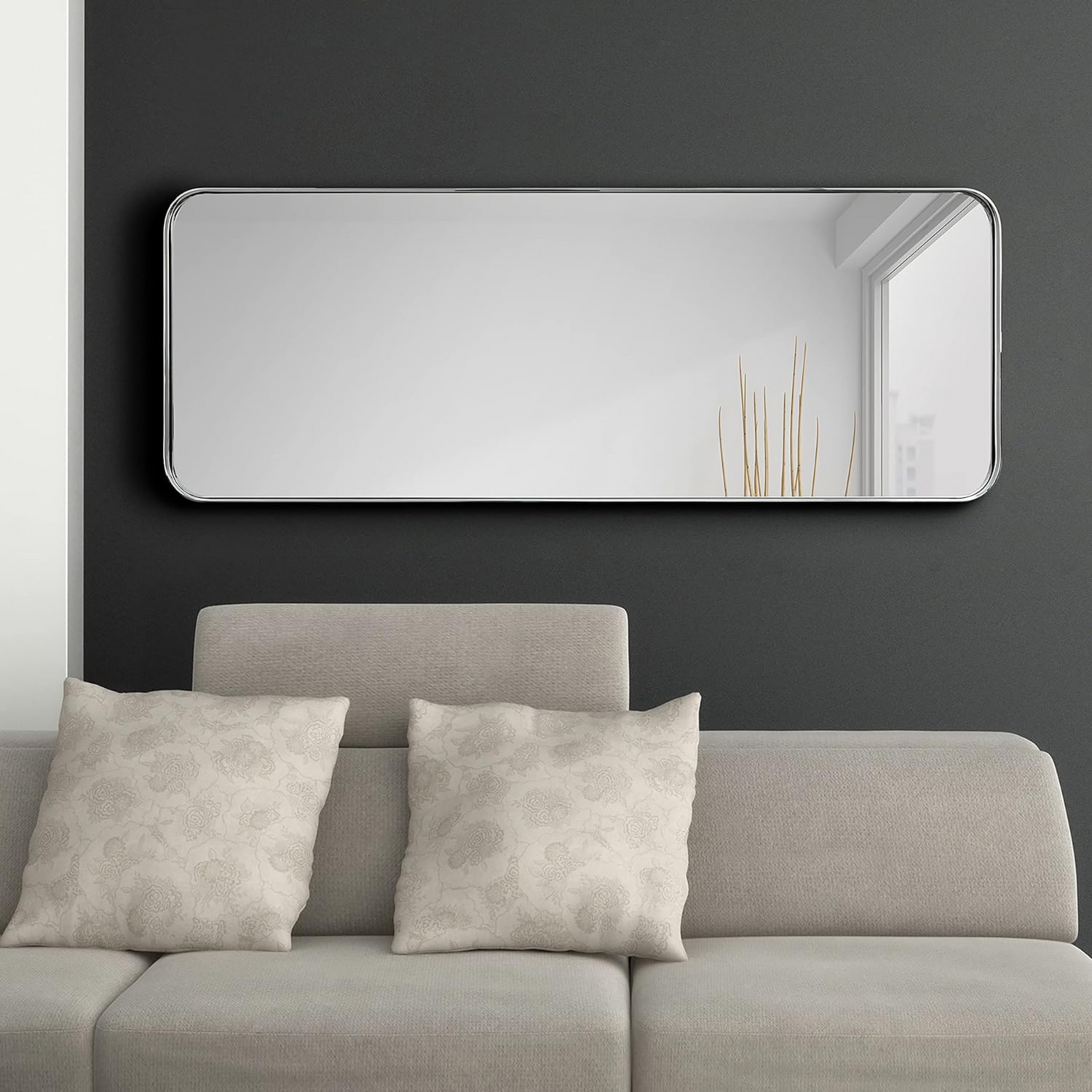 Voguish Mirror