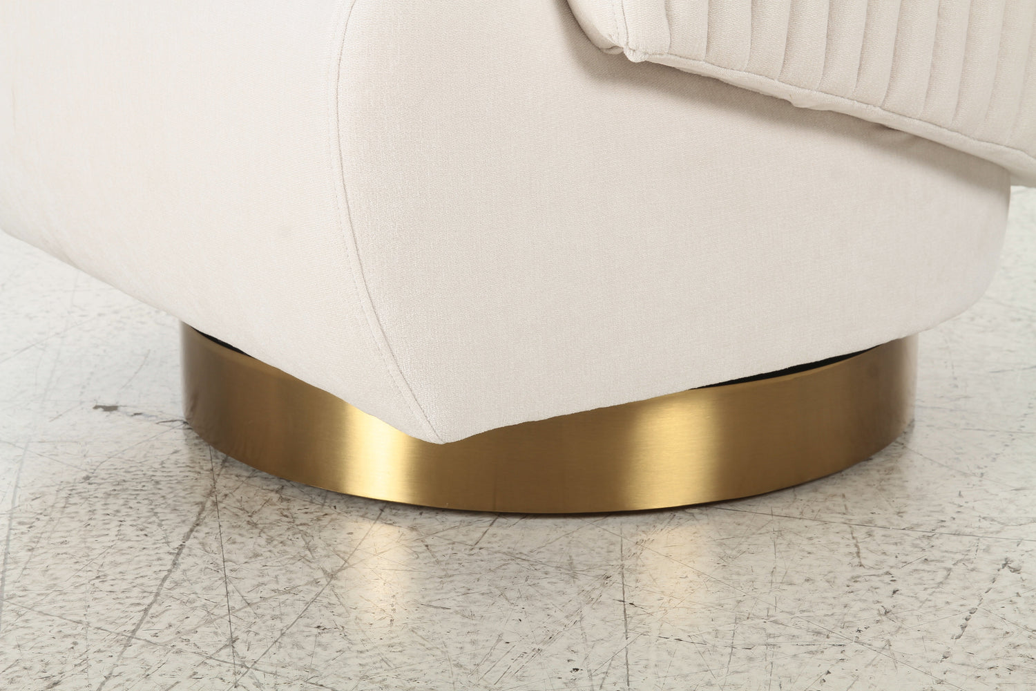Admiral Swivel Chair