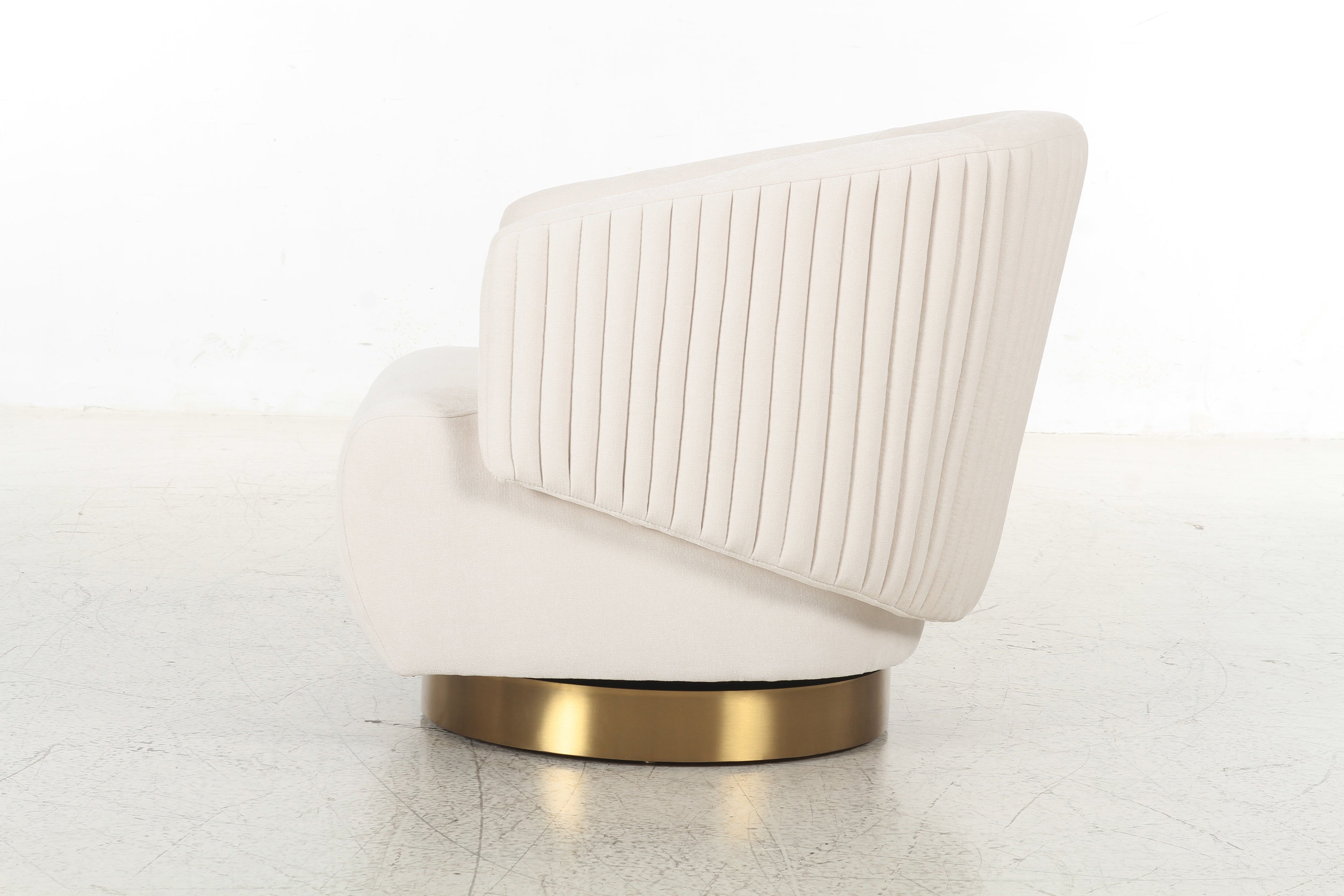 Admiral Swivel Chair