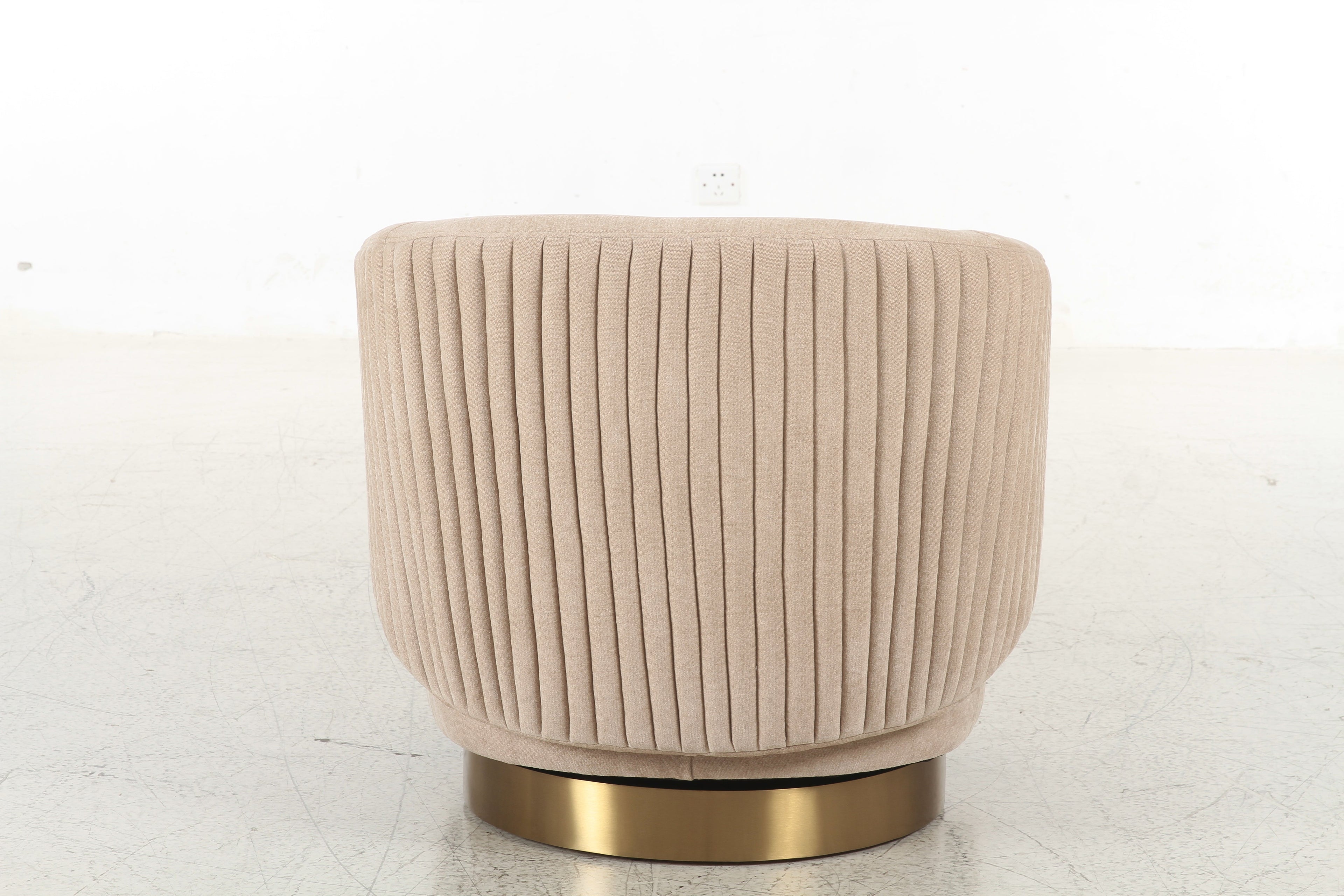 Admiral Swivel Chair