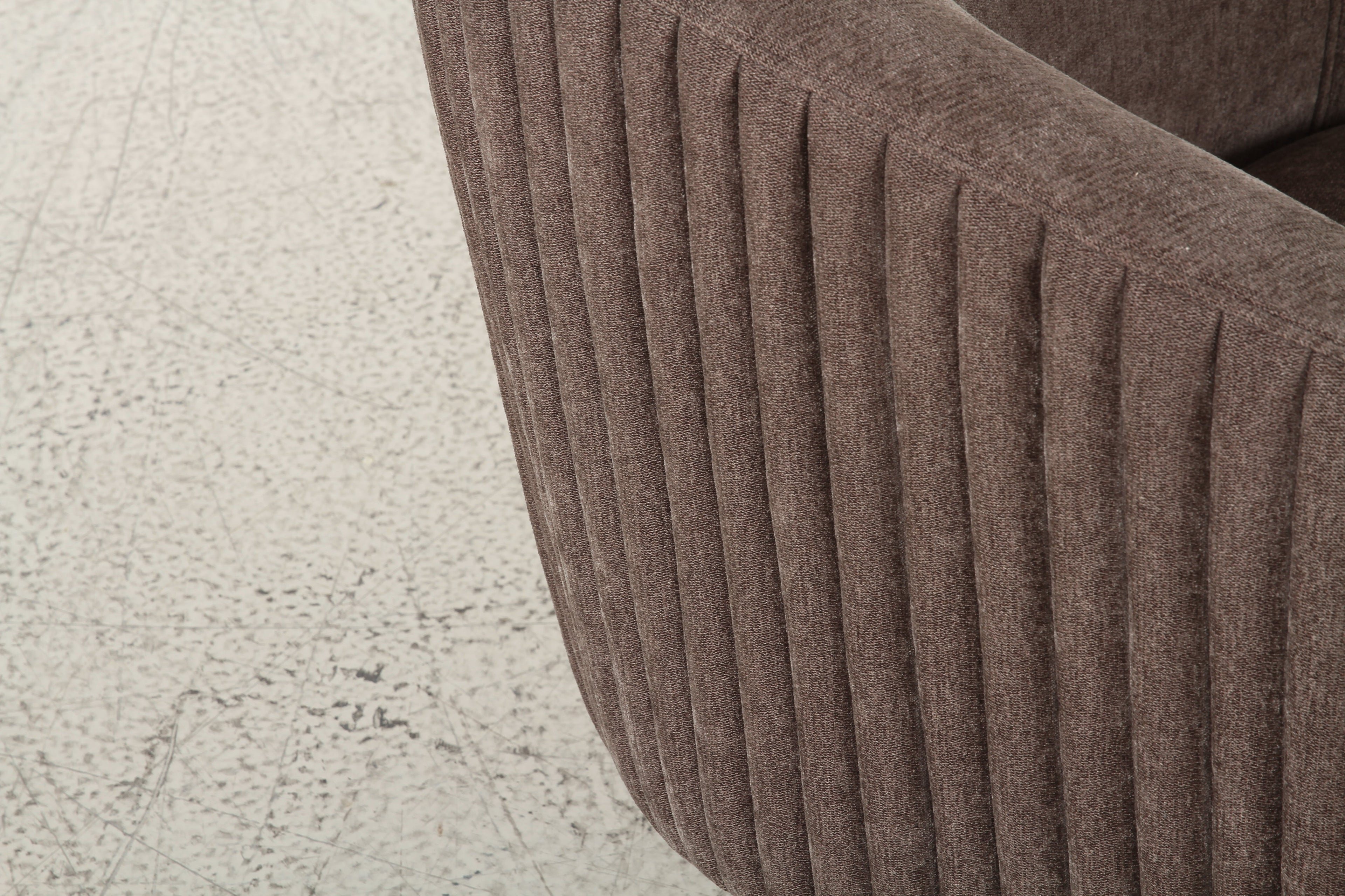 Admiral Swivel Chair