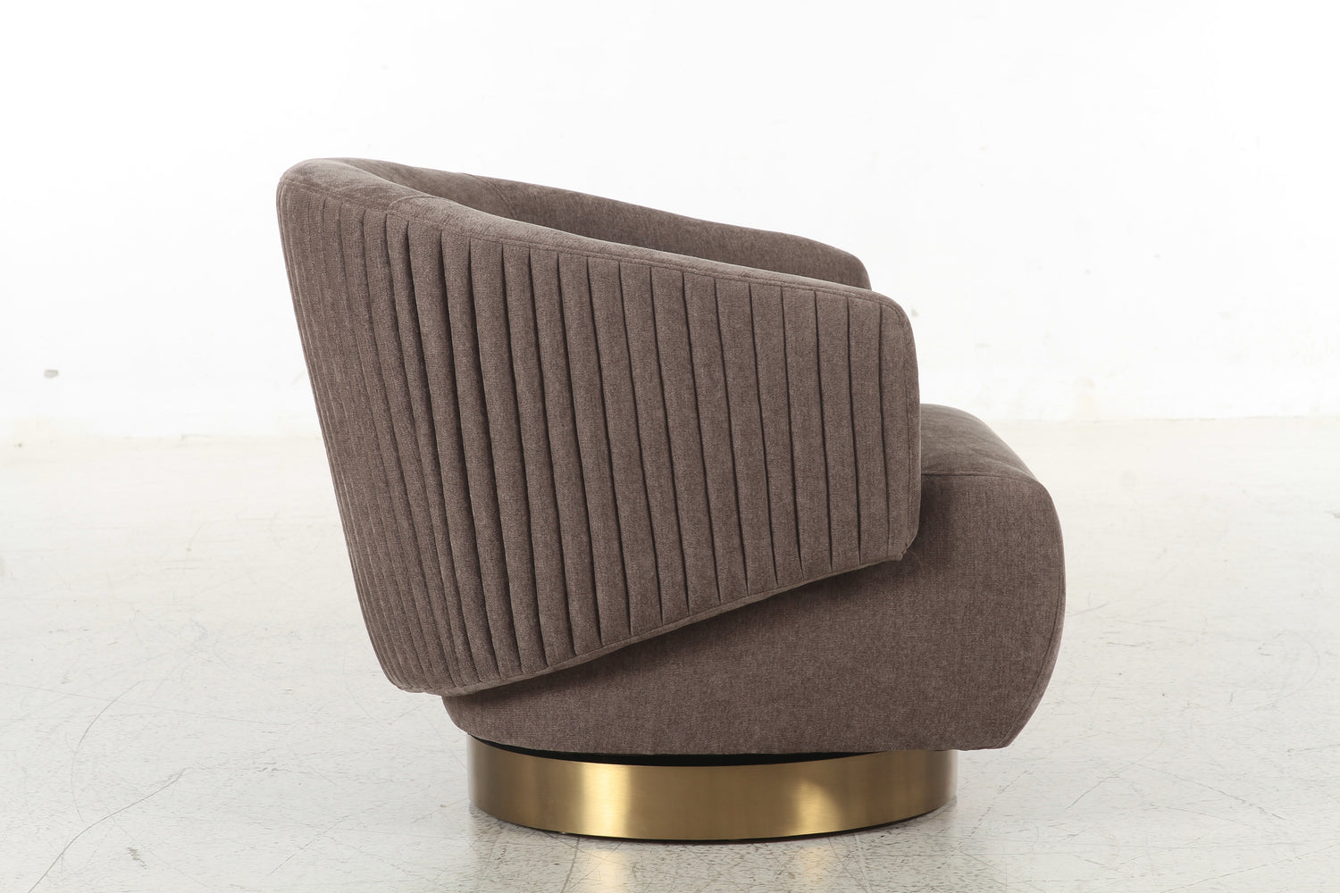 Admiral Swivel Chair