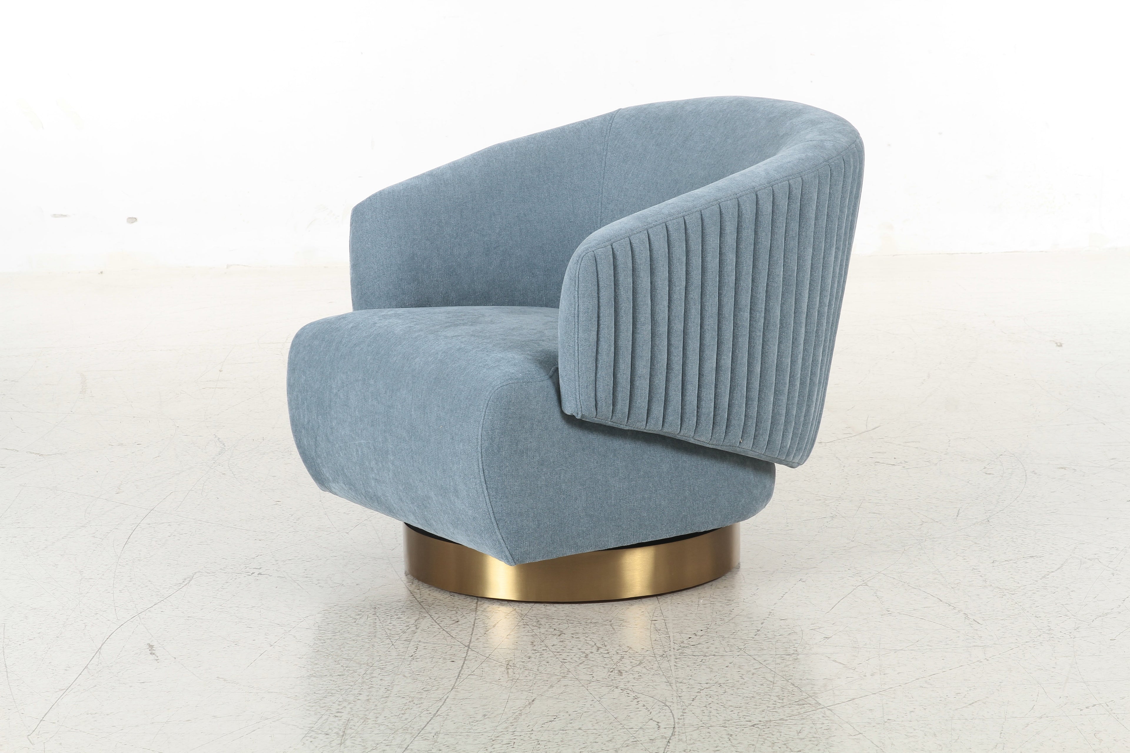 Admiral Swivel Chair