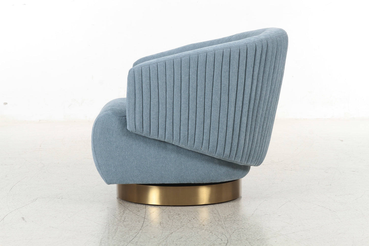 Admiral Swivel Chair