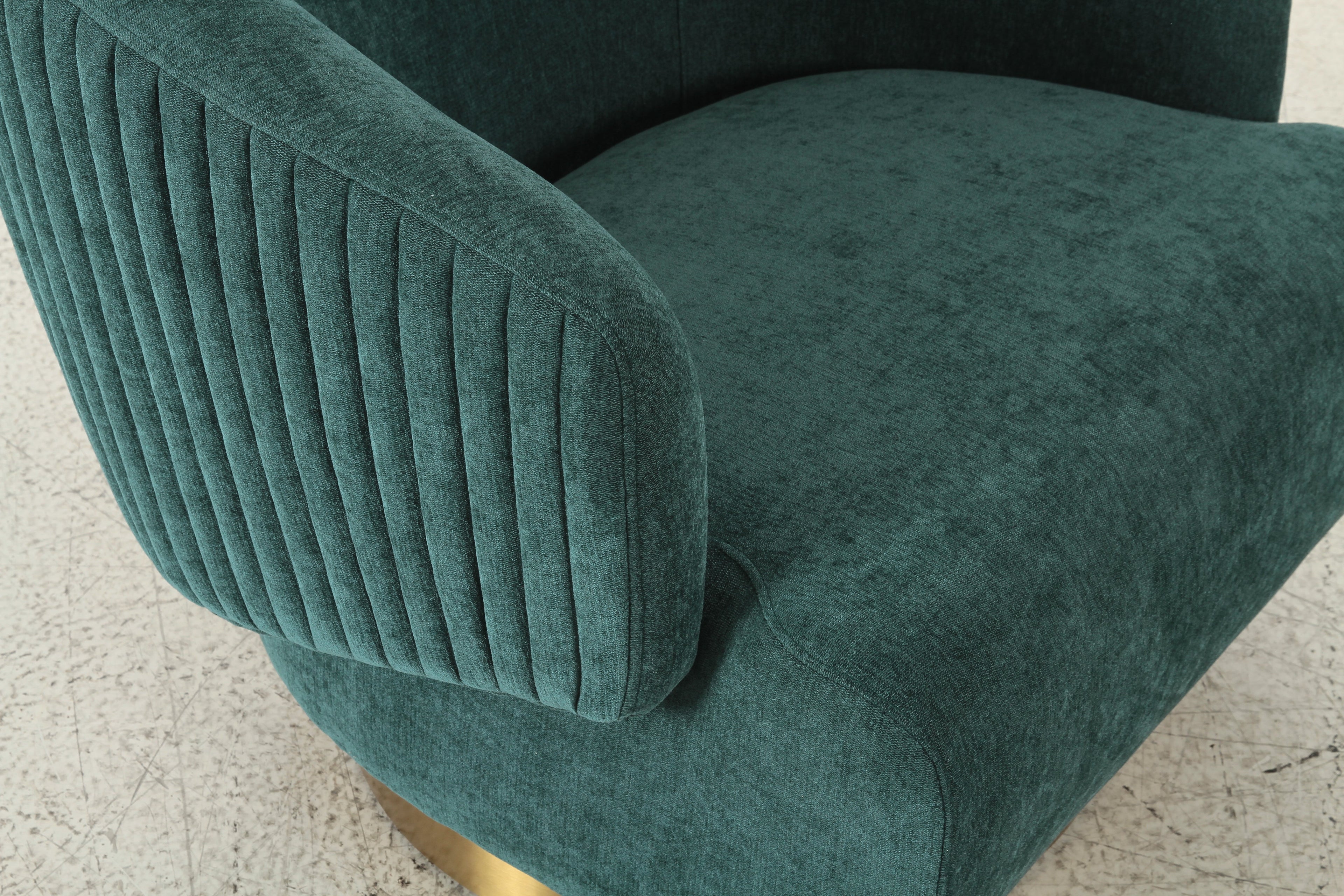 Admiral Swivel Chair