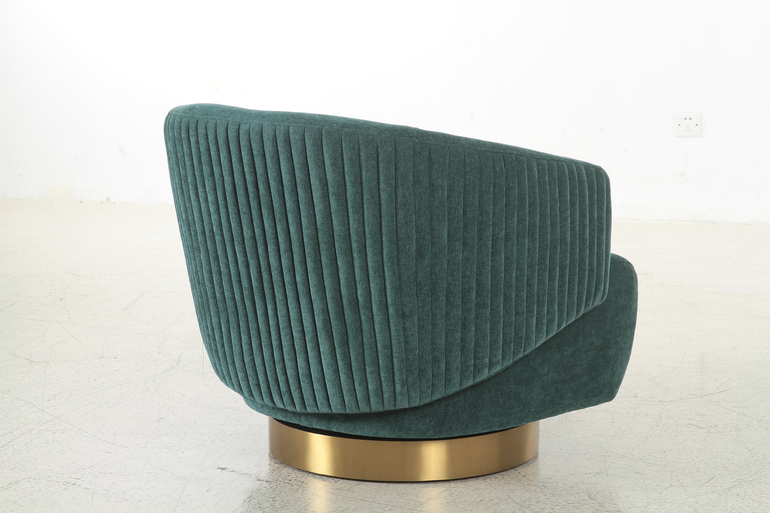Admiral Swivel Chair