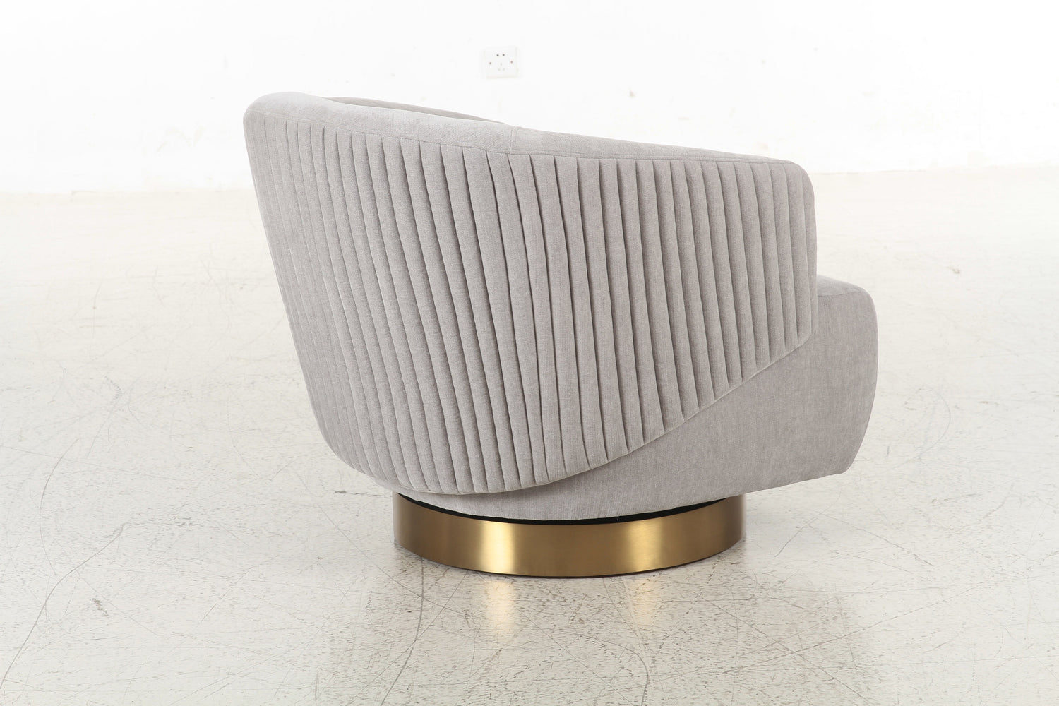 Admiral Swivel Chair