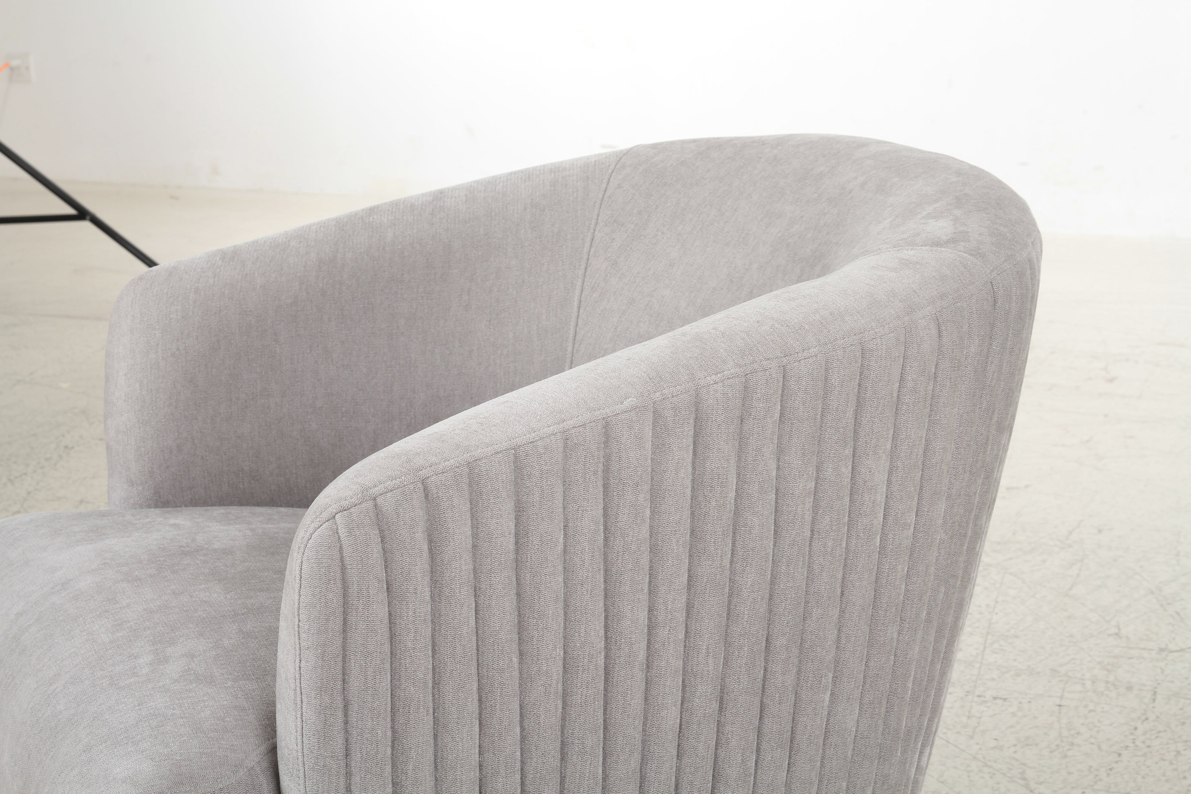 Admiral Swivel Chair