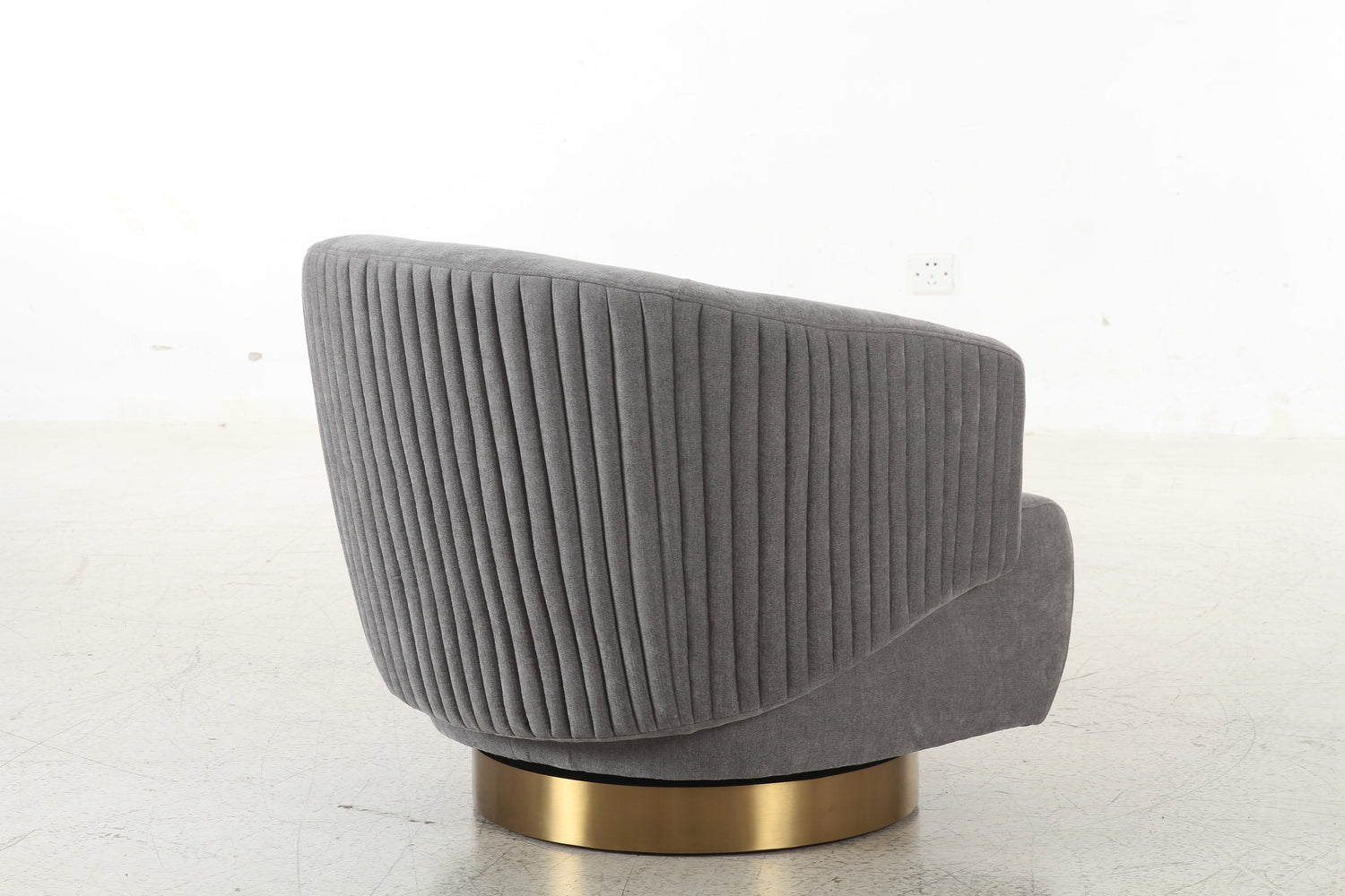 Admiral Swivel Chair