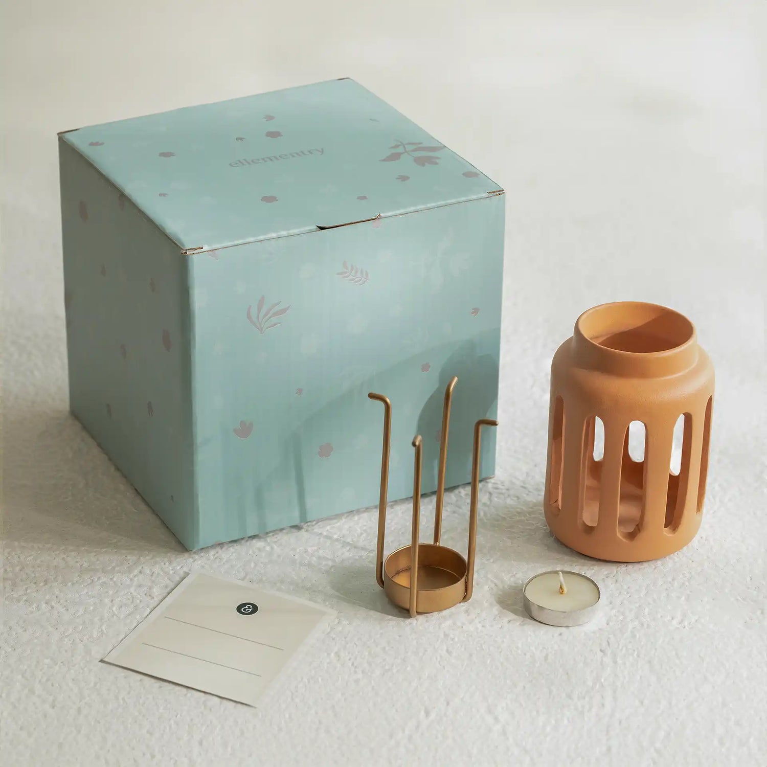 Lupa Terracotta Round Lantern W/Metal Handle - Small