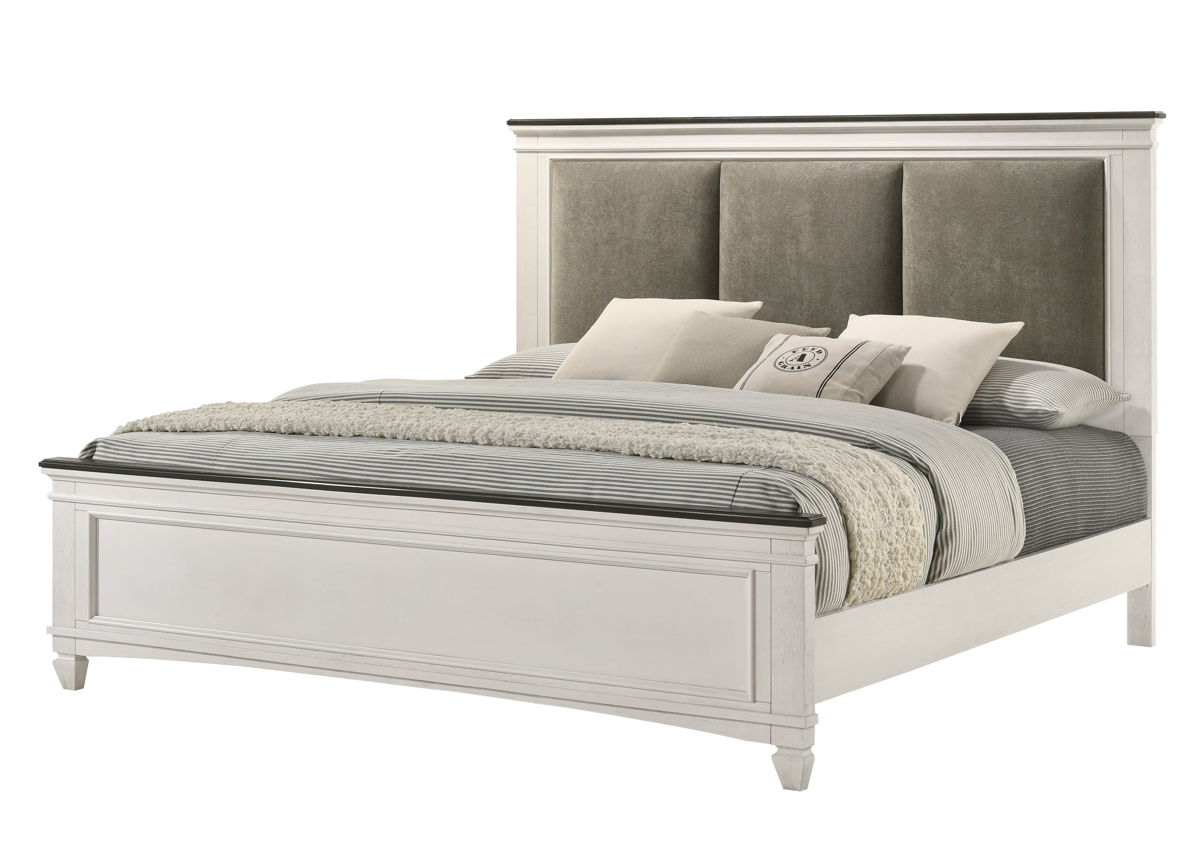 Driftwood Dream Suite Bedroom-Pro
