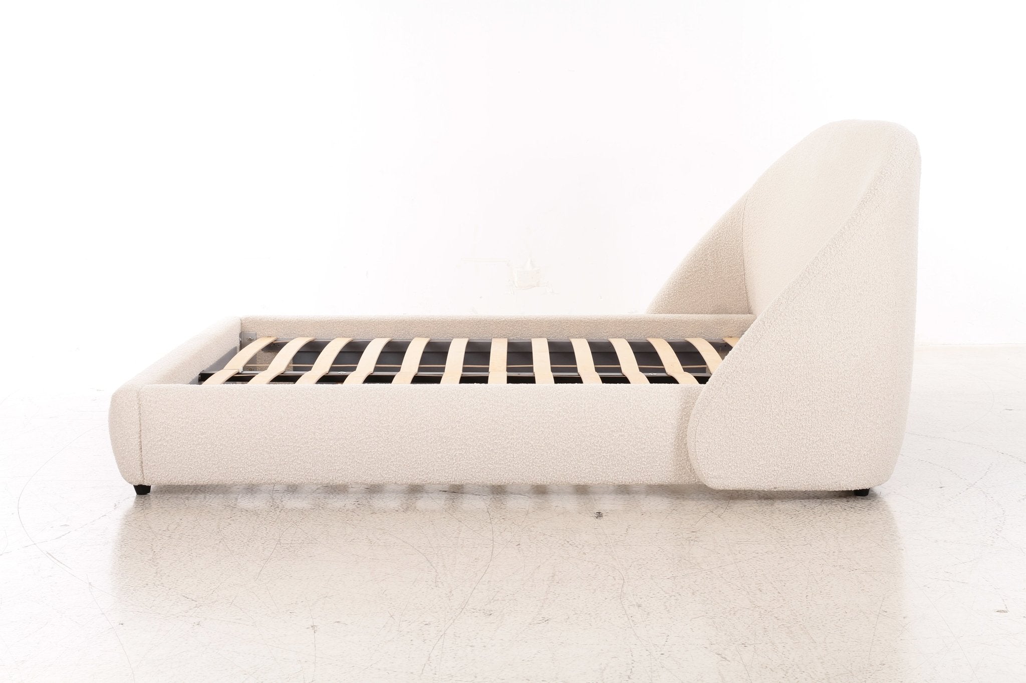 Astra Sofa