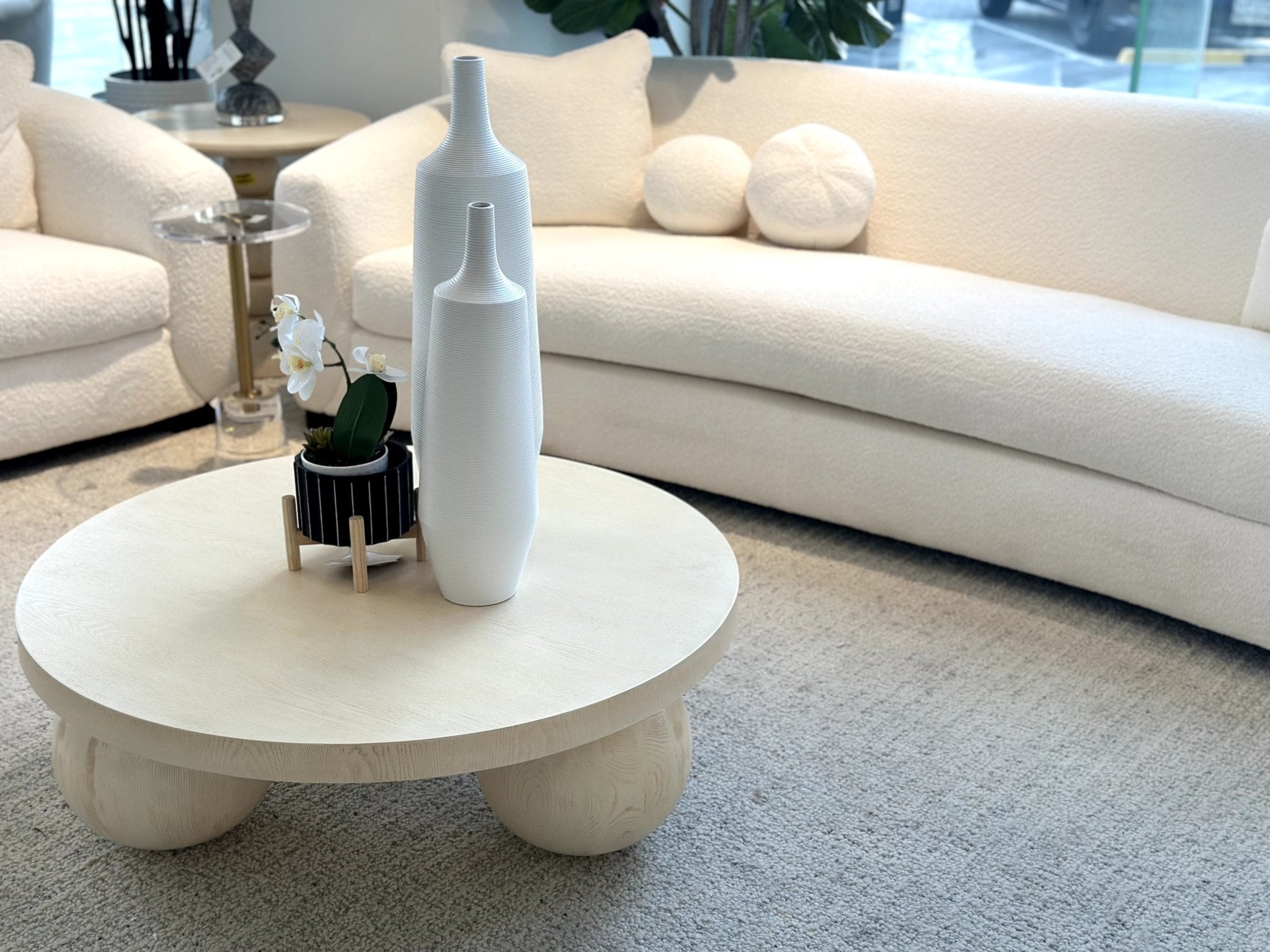 Bouclé Beige Set + Free Accent table