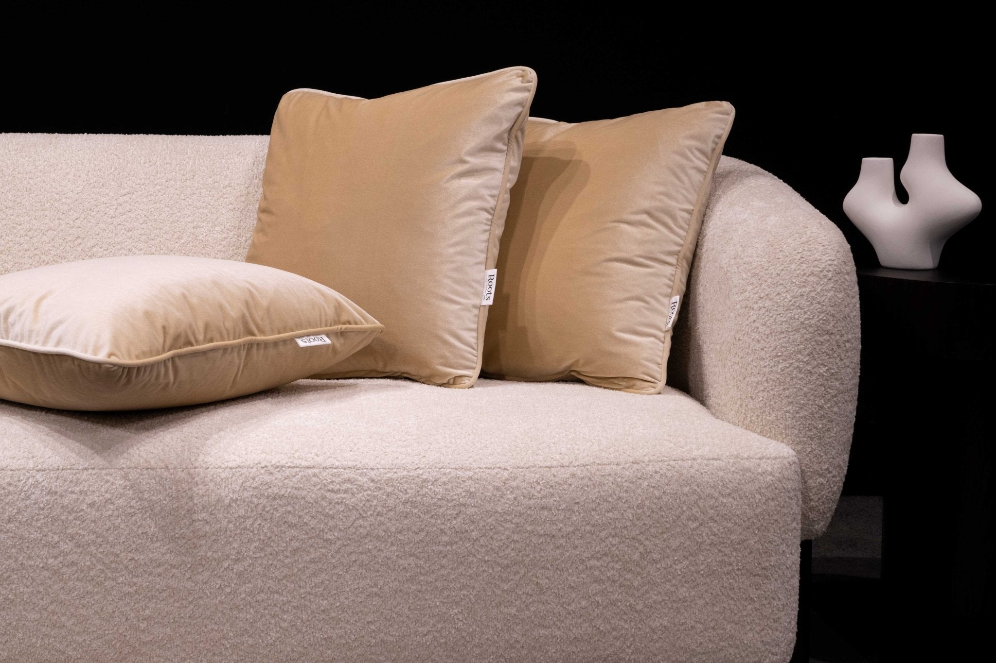 CAMEL Cushion