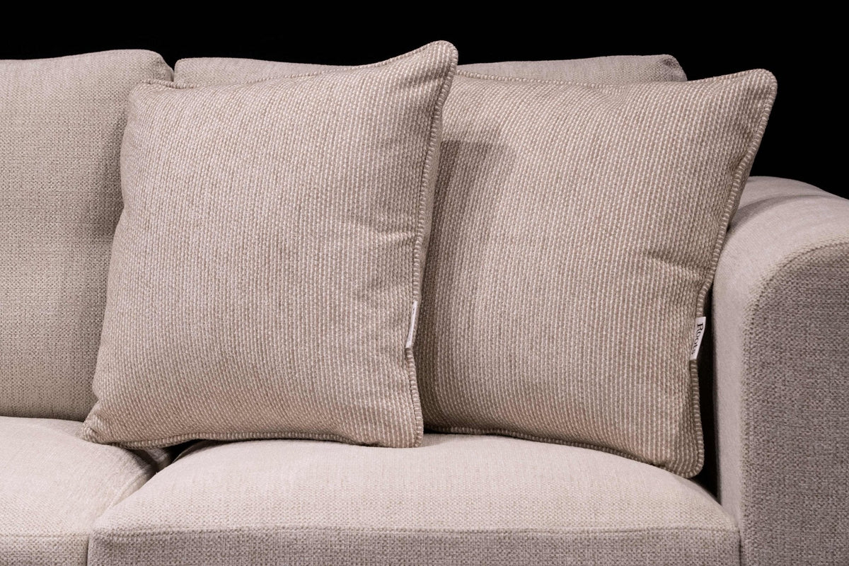 CAMEL Cushion