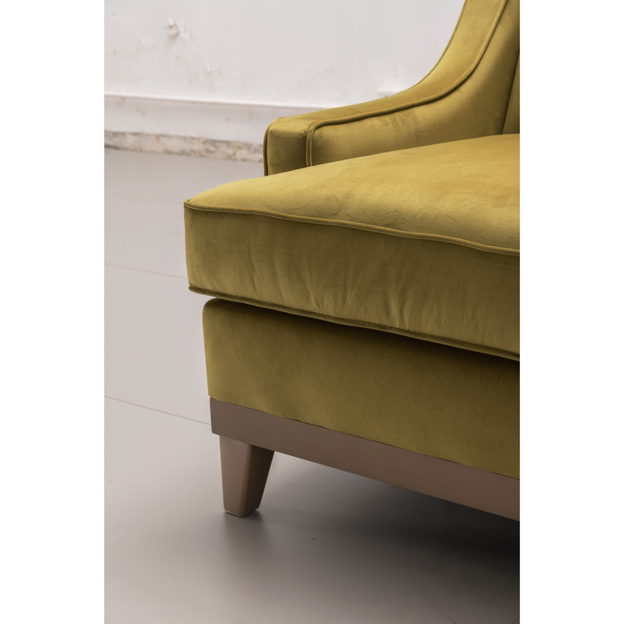 Classy By Noha Albabtain Velvet Gold Chair