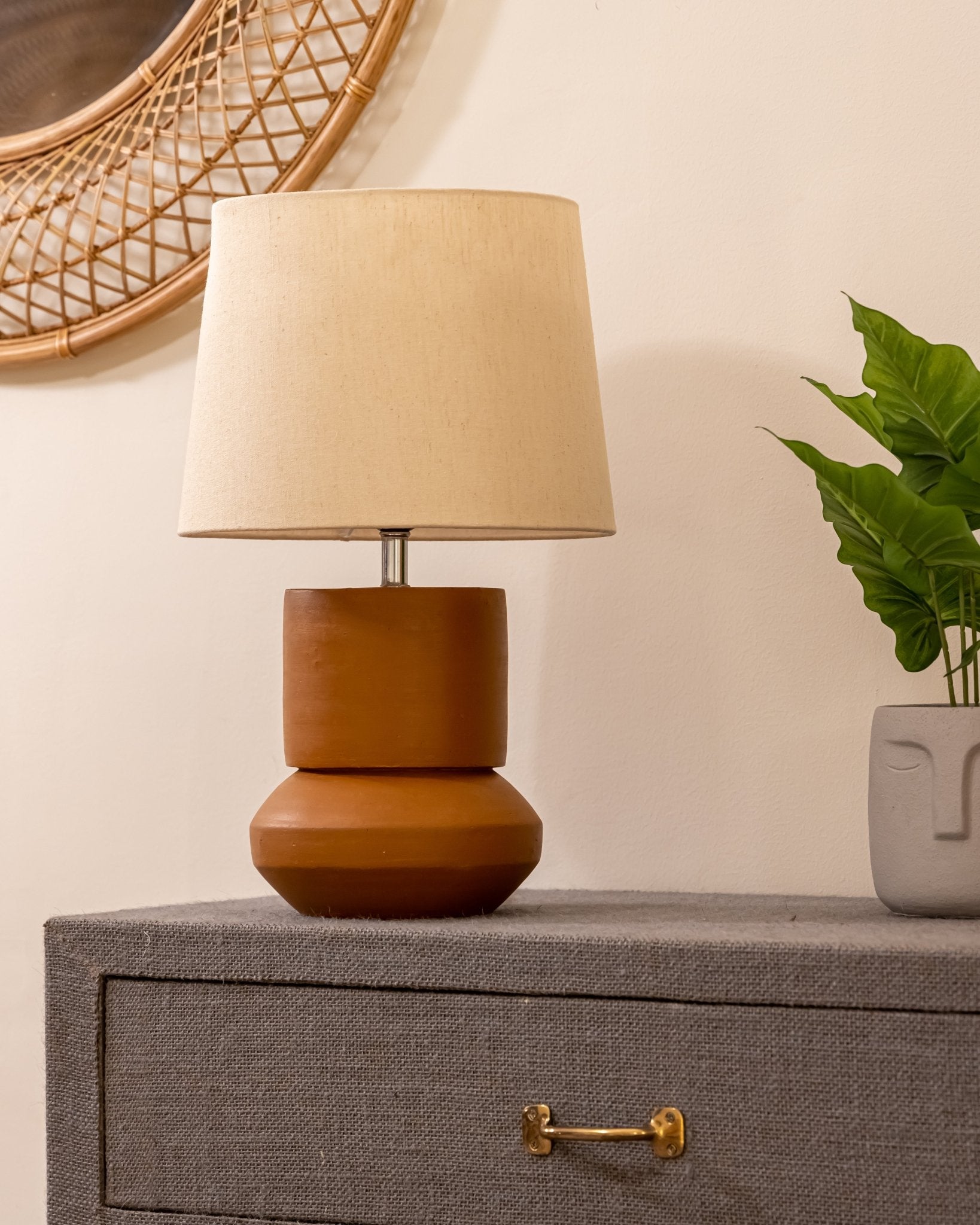 Clay Illume - Table Lamp
