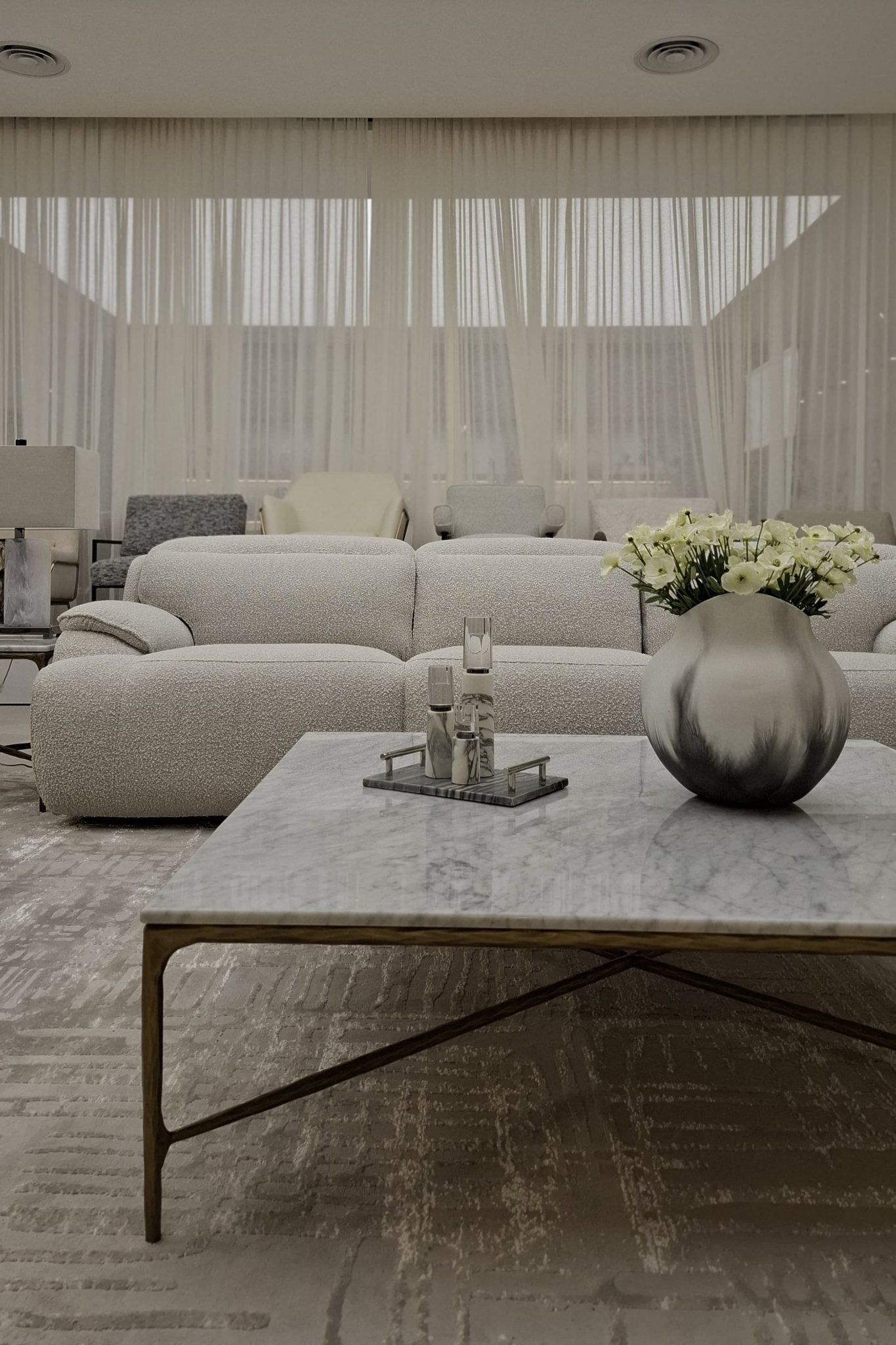 Cushy White Power Motion Set