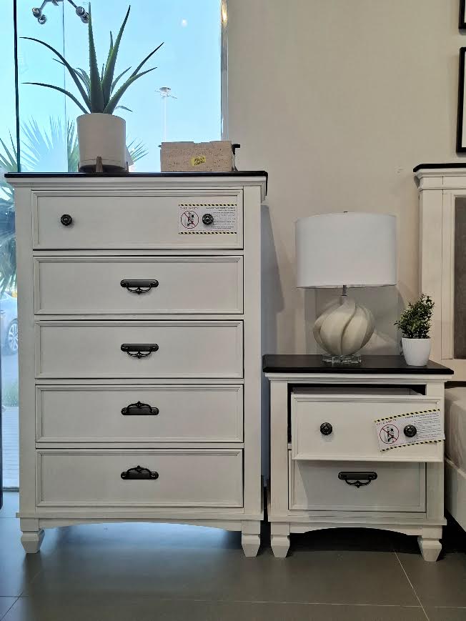 Driftwood Dream Suite Bedroom