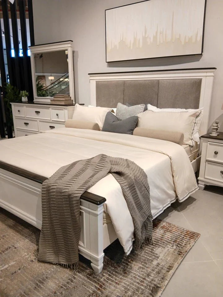 Driftwood Dream Suite King Bed