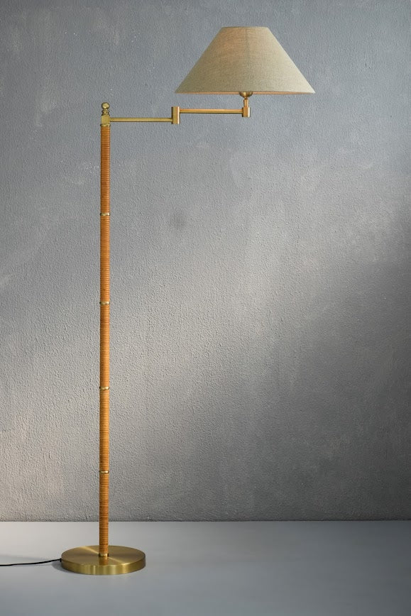 FLOOR LAMP W/ SHADE