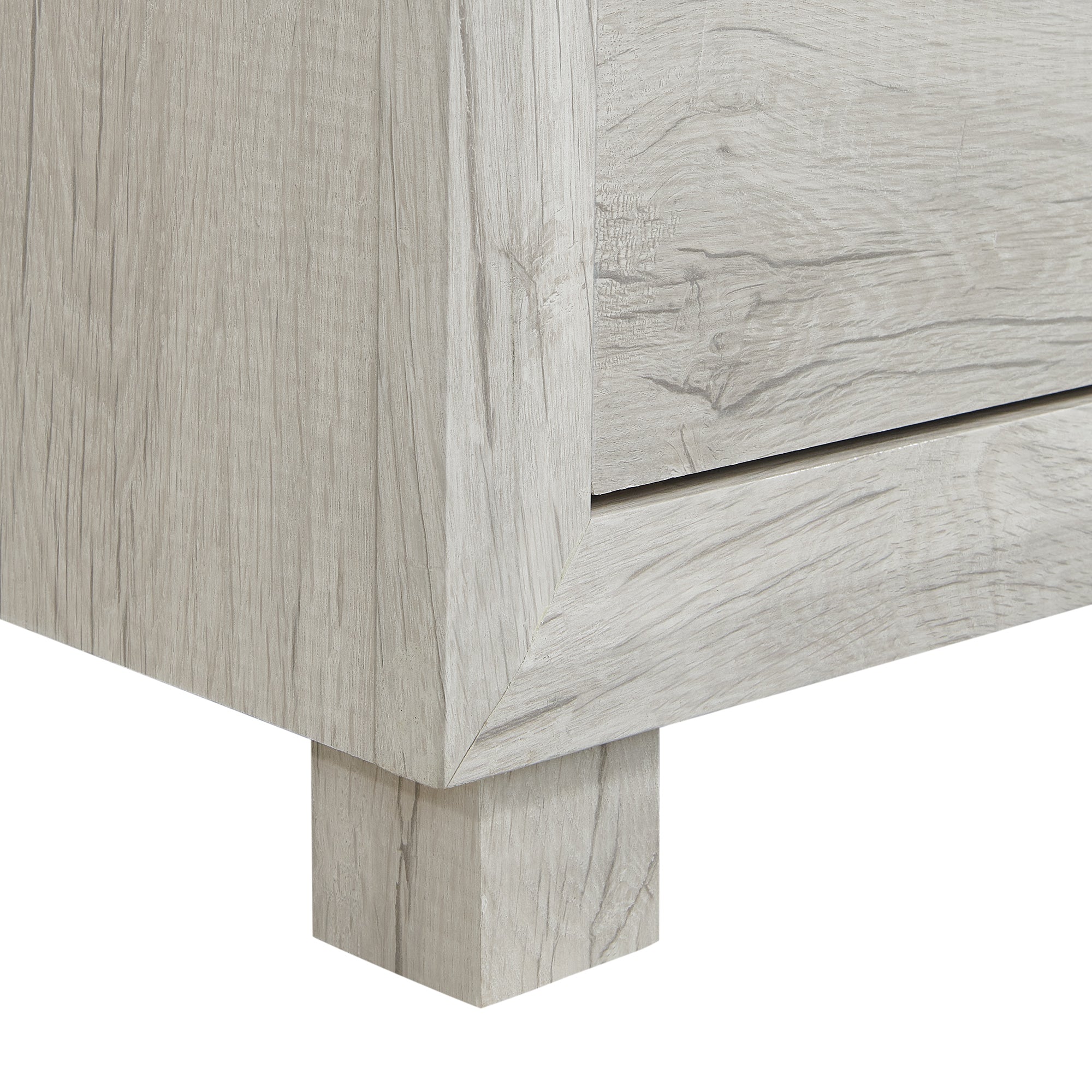 Fort Worth 5-Drawer Chest in White (Sturdy Act)