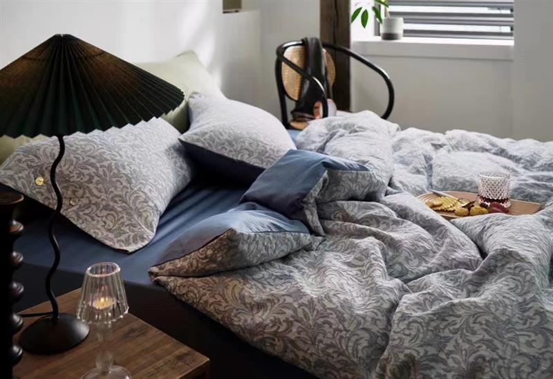 Jaqcuard Floral Weave Grey Bedding Set-KING