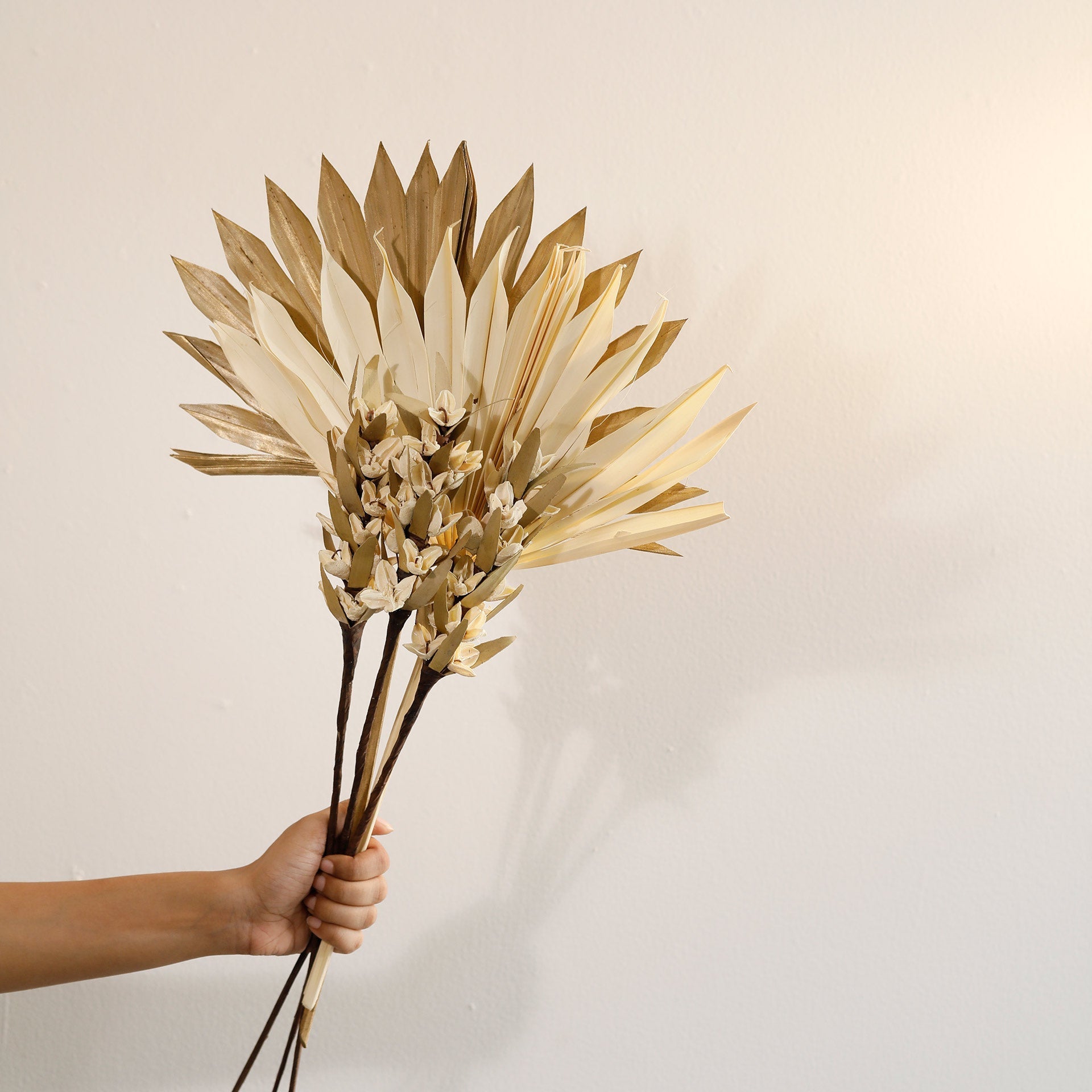 Malar sun palm & bakuli flower combo