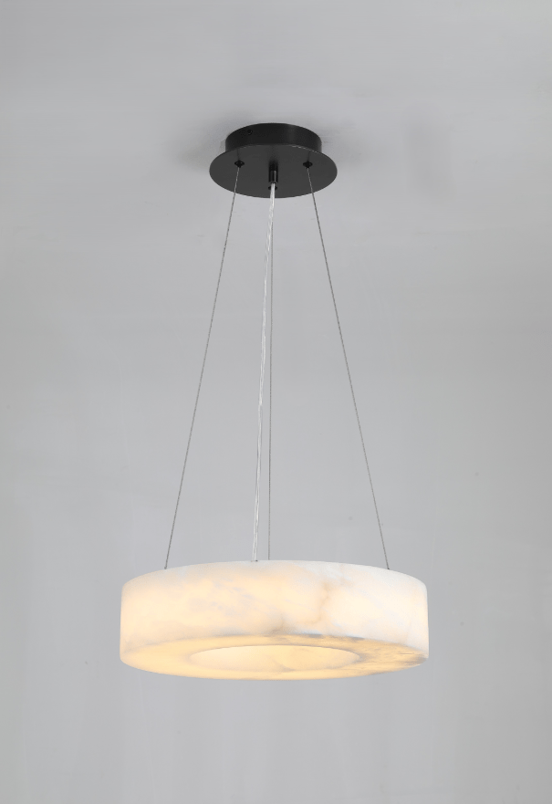 Marlo, Chandelier