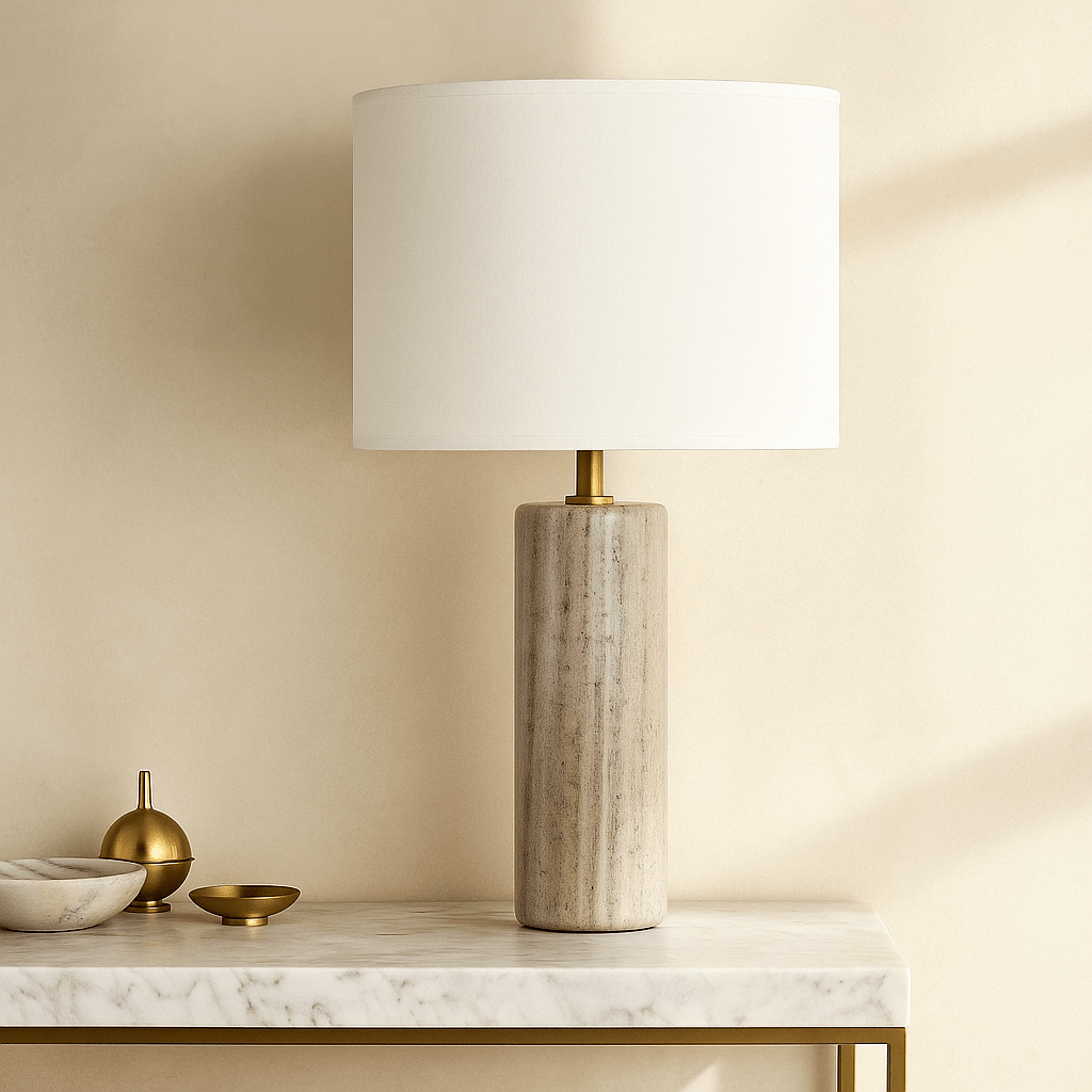 TABLE LAMP W/ROUND SHADE