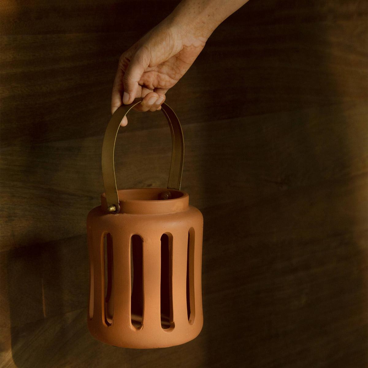 Lupa Terracotta Round Lantern W/Metal Handle - Large