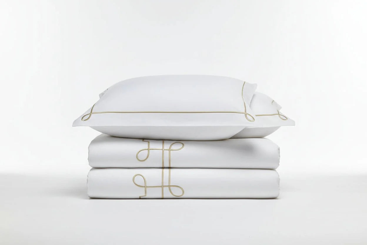TH-E2361 Chryseis Q Comforter Sets