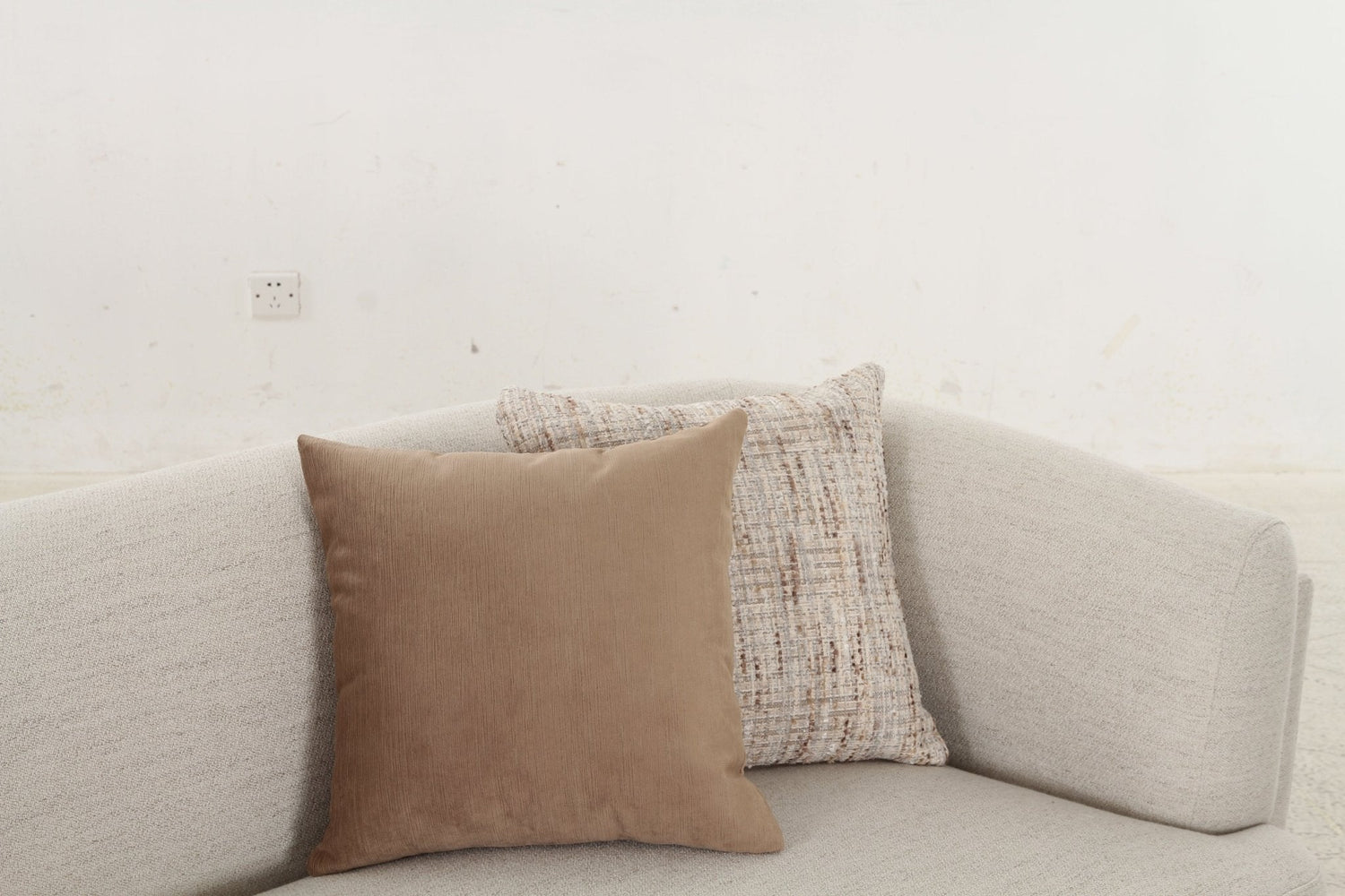 Vienna White Sofa