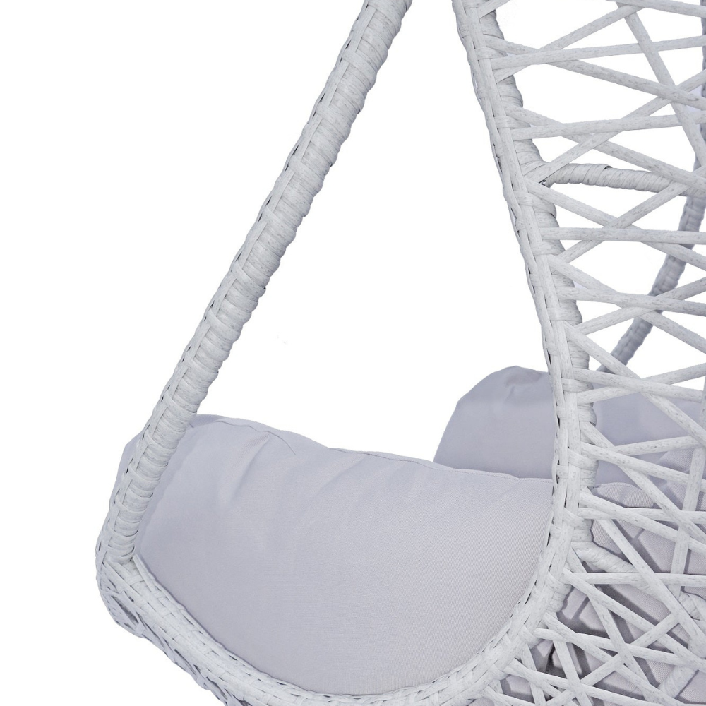 Breezy Hanging chair