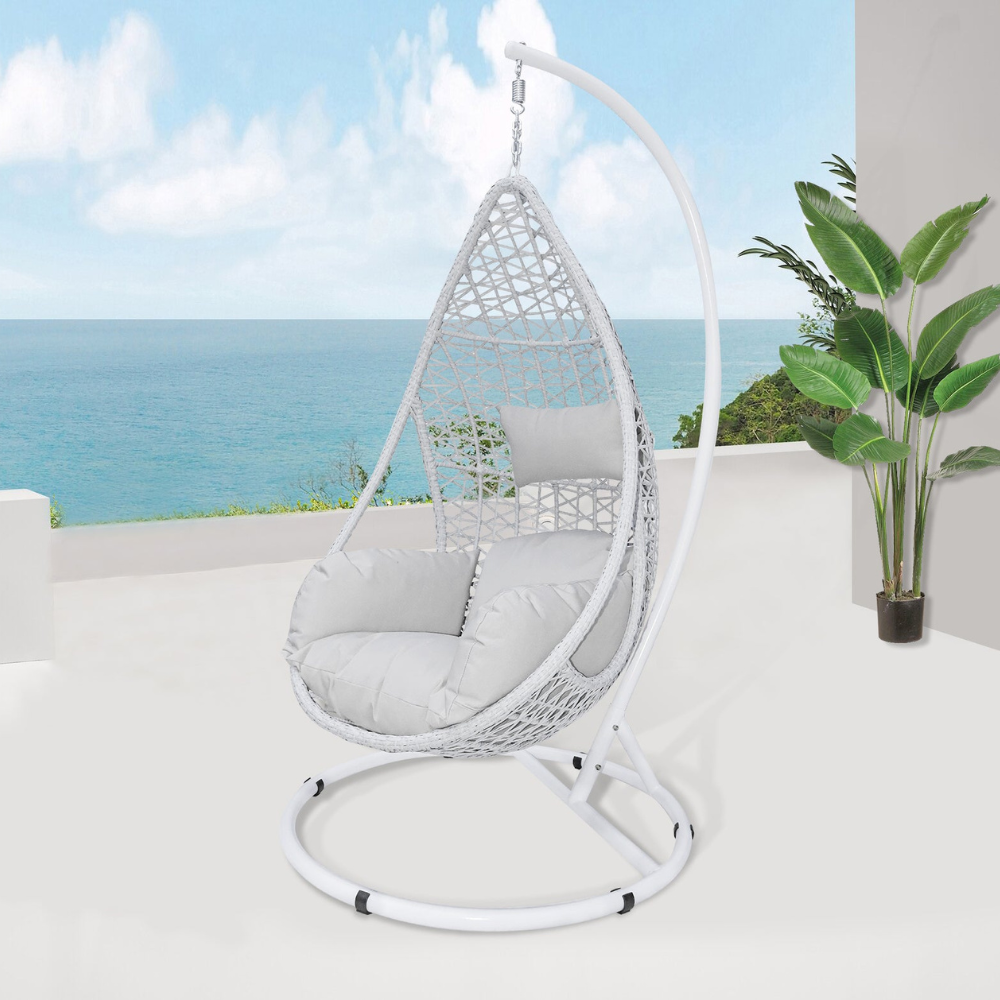 Breezy Hanging chair