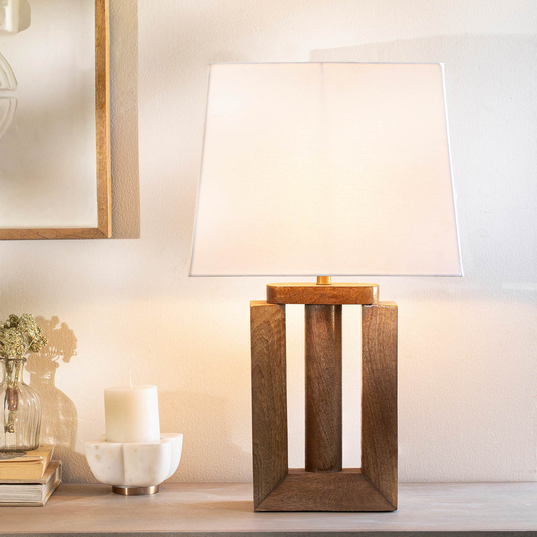 Wooden Lamp W/Shade 1033WLL
