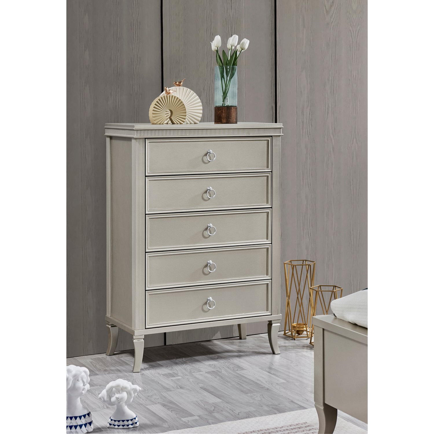 Alice Lush King bedroom set
