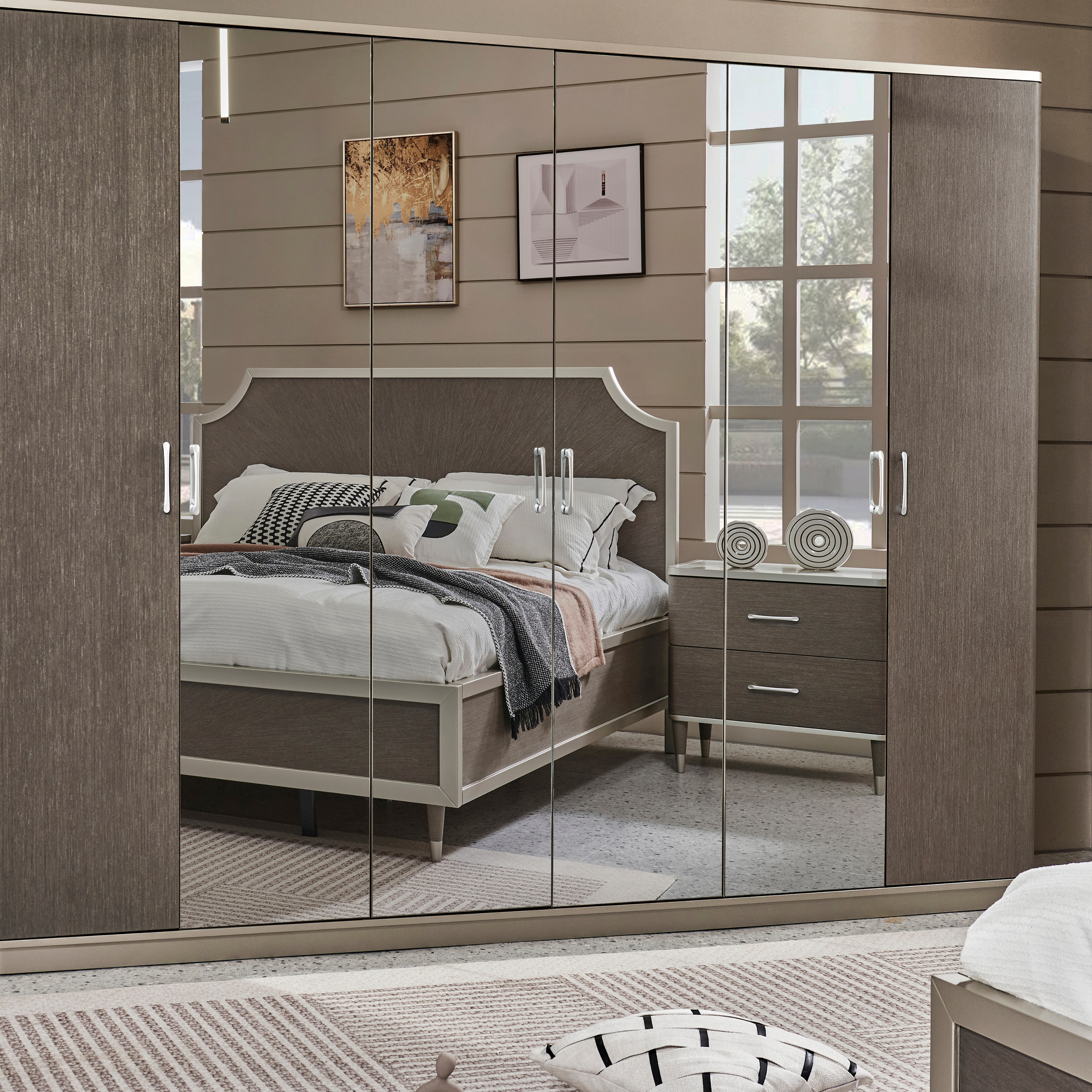 Berlin Gray King Bedroom Set With Two Free Gift GLASS TABLE LAMP