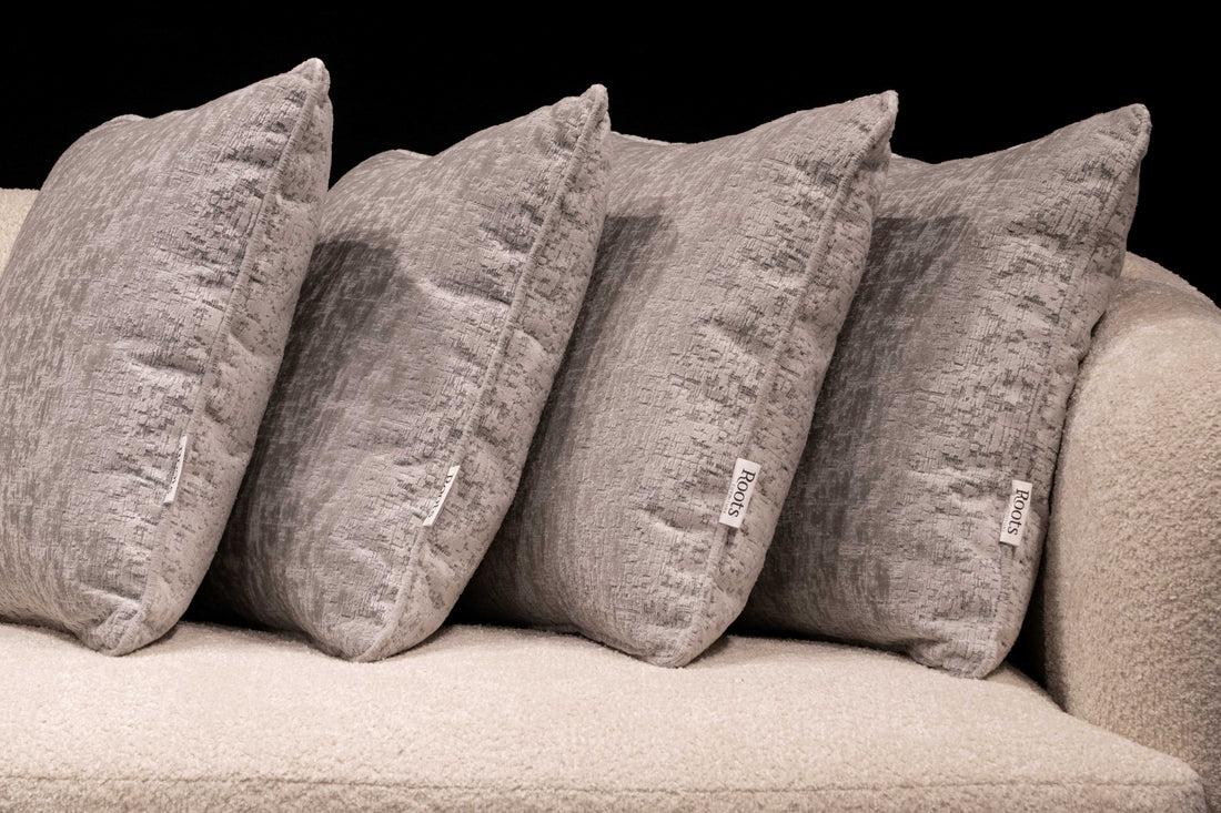PLATI Cushion