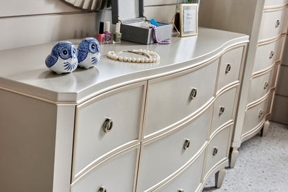 Alice Dresser Table