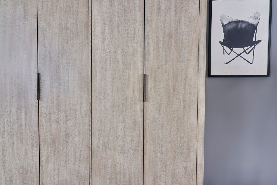 B756 6 Door wardrobe