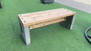 Nature’s Touch Bench