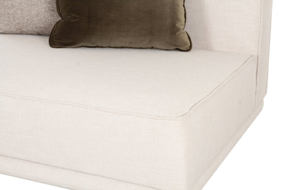 Arena White Sectional With Free Rug