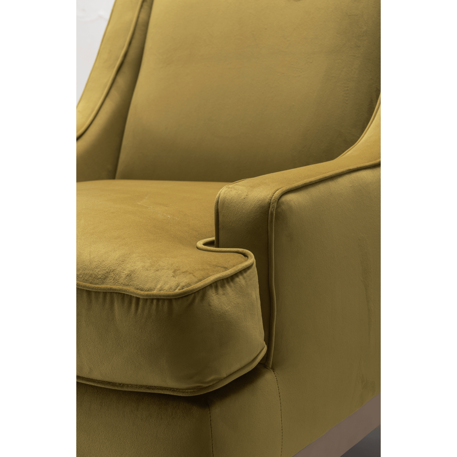 Classy By Noha Albabtain Velvet Gold Chair