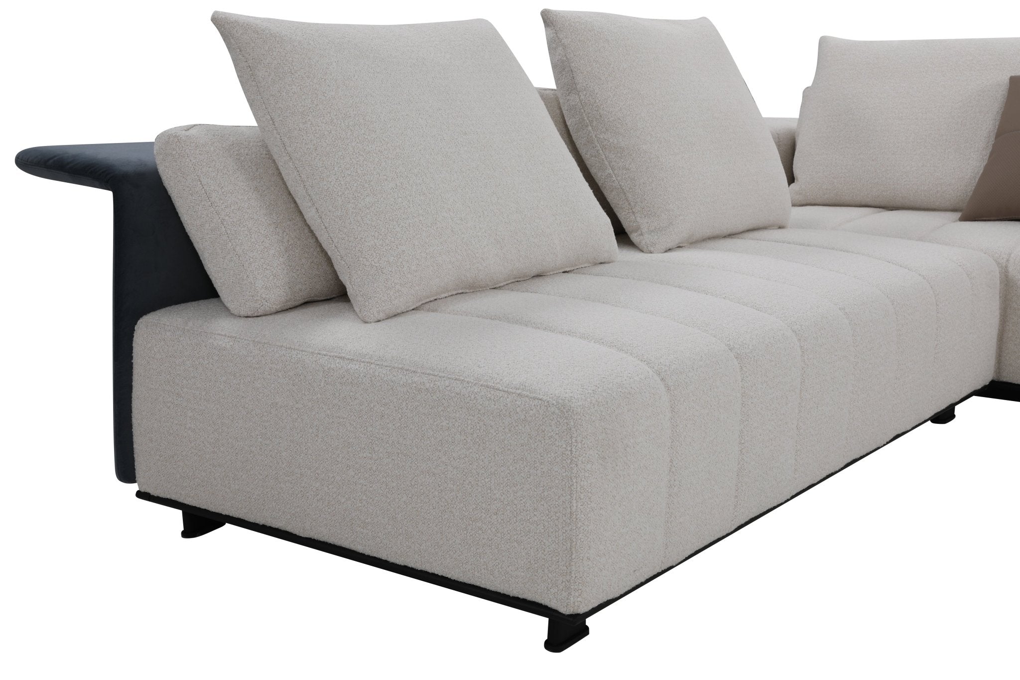 Como Armless Loveseat