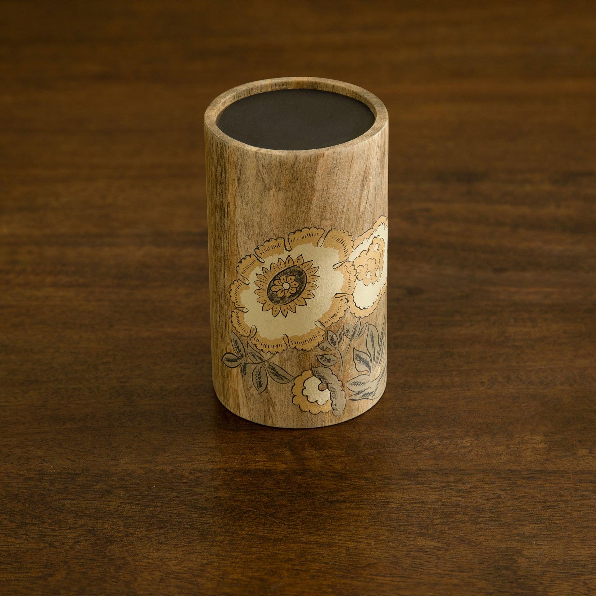 Fleur D or Candle Stand Large