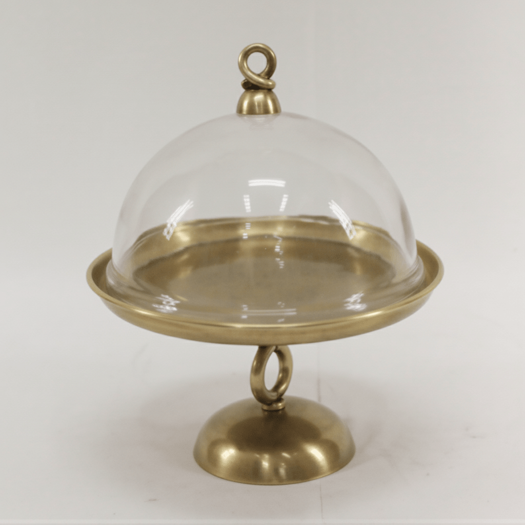 GOLDEN CAKE STAND