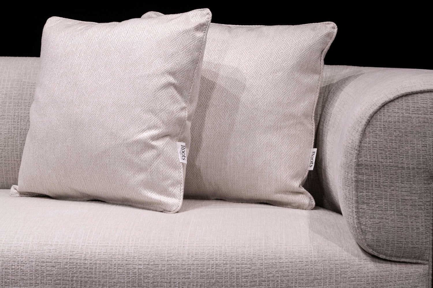 IVORY Cushion